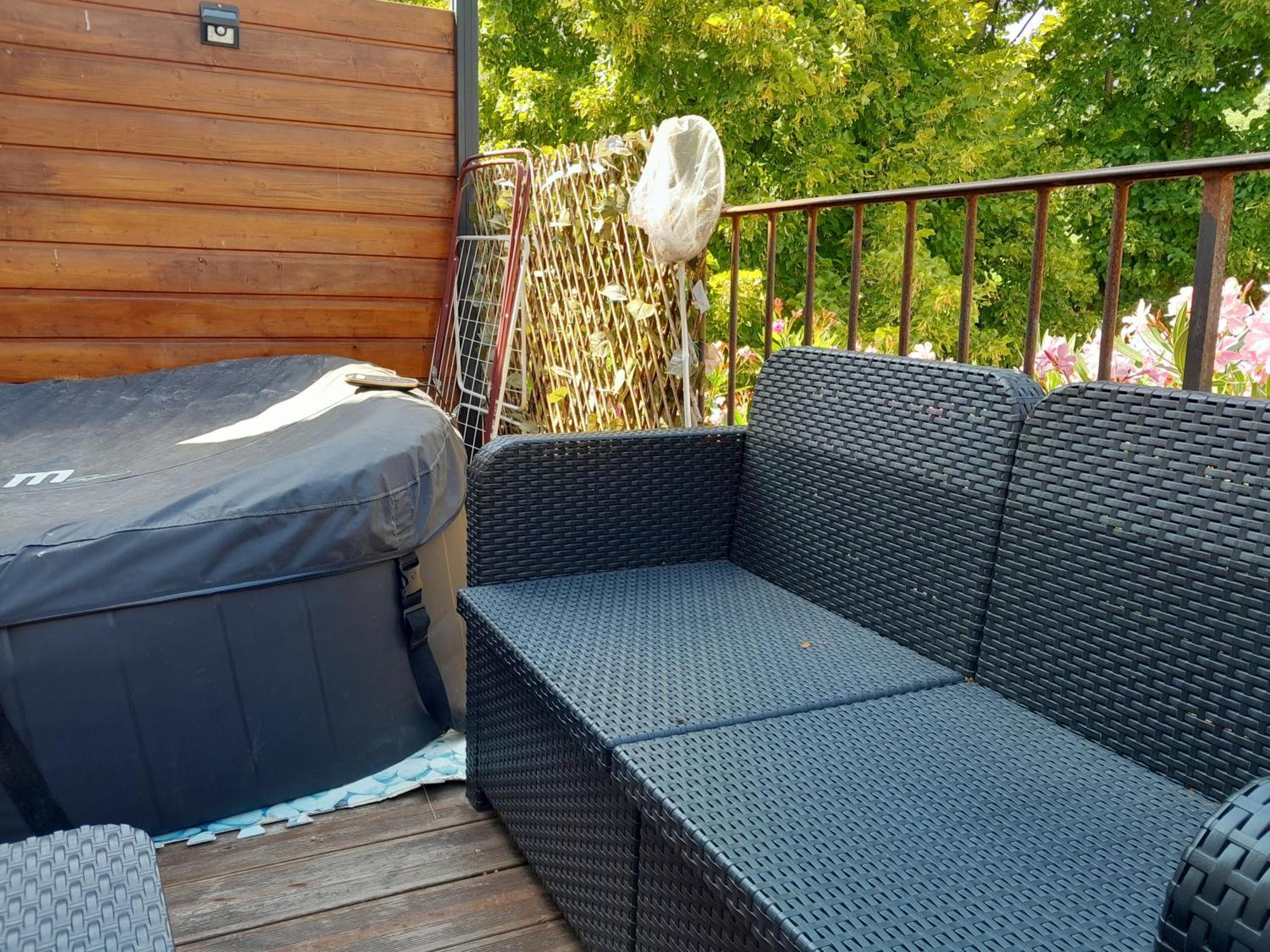 La Terrasse Aux Hirondelles Maison 80M2 2 Chambres 2 Salles De Bains 拉戈尔斯 外观 照片